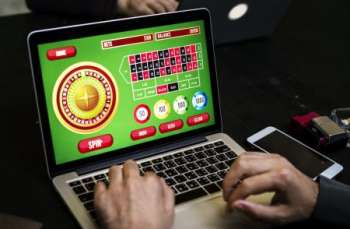 Что мешает выигрывать в онлайн-покер?
